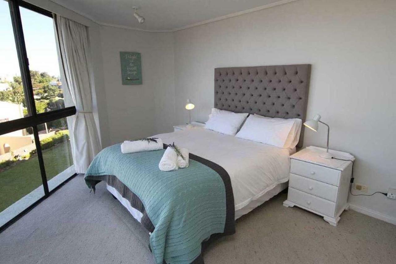 Jenmilla Plett Apartment プレッテンバーグ・ベイ エクステリア 写真